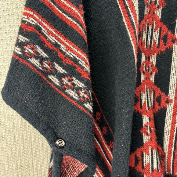 Vtg 70’s Sturbridge by Roosevelt Southwestern Knit Shawl Poncho Tribal One Size - Picture 4 of 10